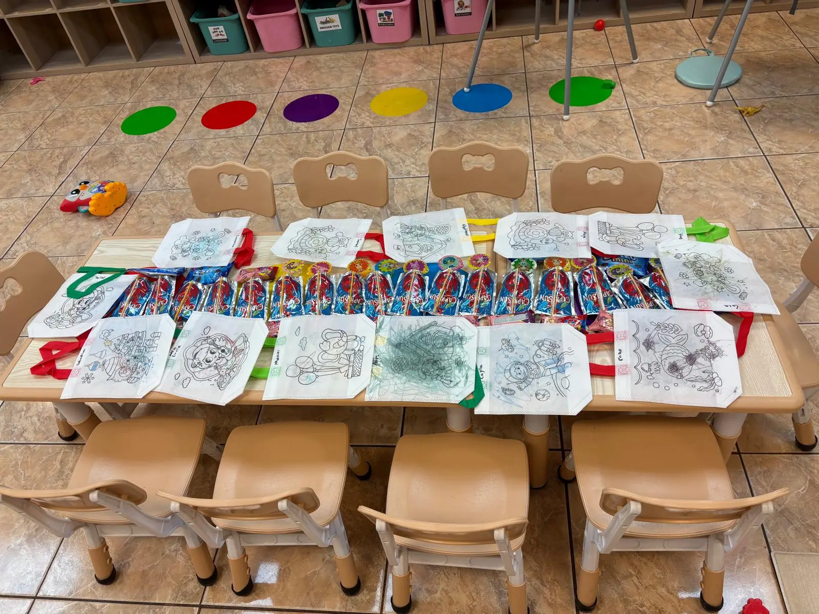 organized classroom activity table miami springs daycare
